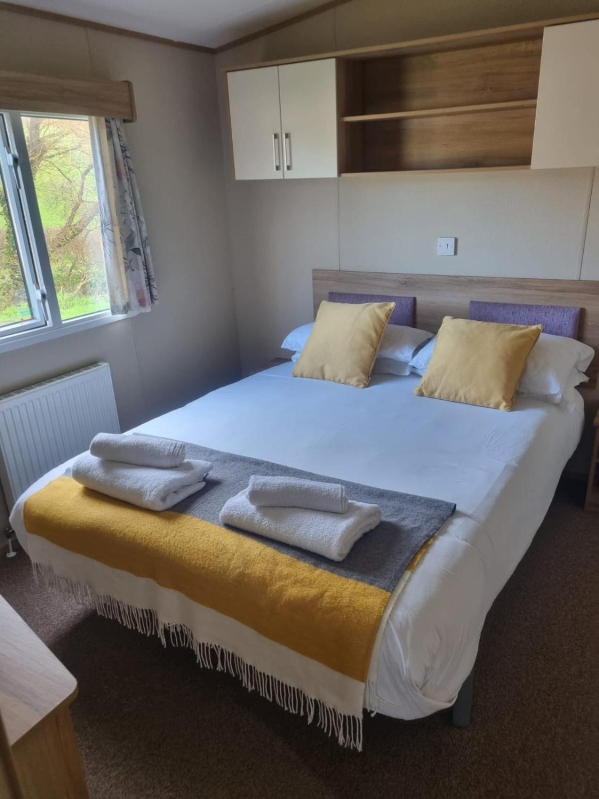 Newquay Bay Porth Caravan - 6 Berth Dış mekan fotoğraf