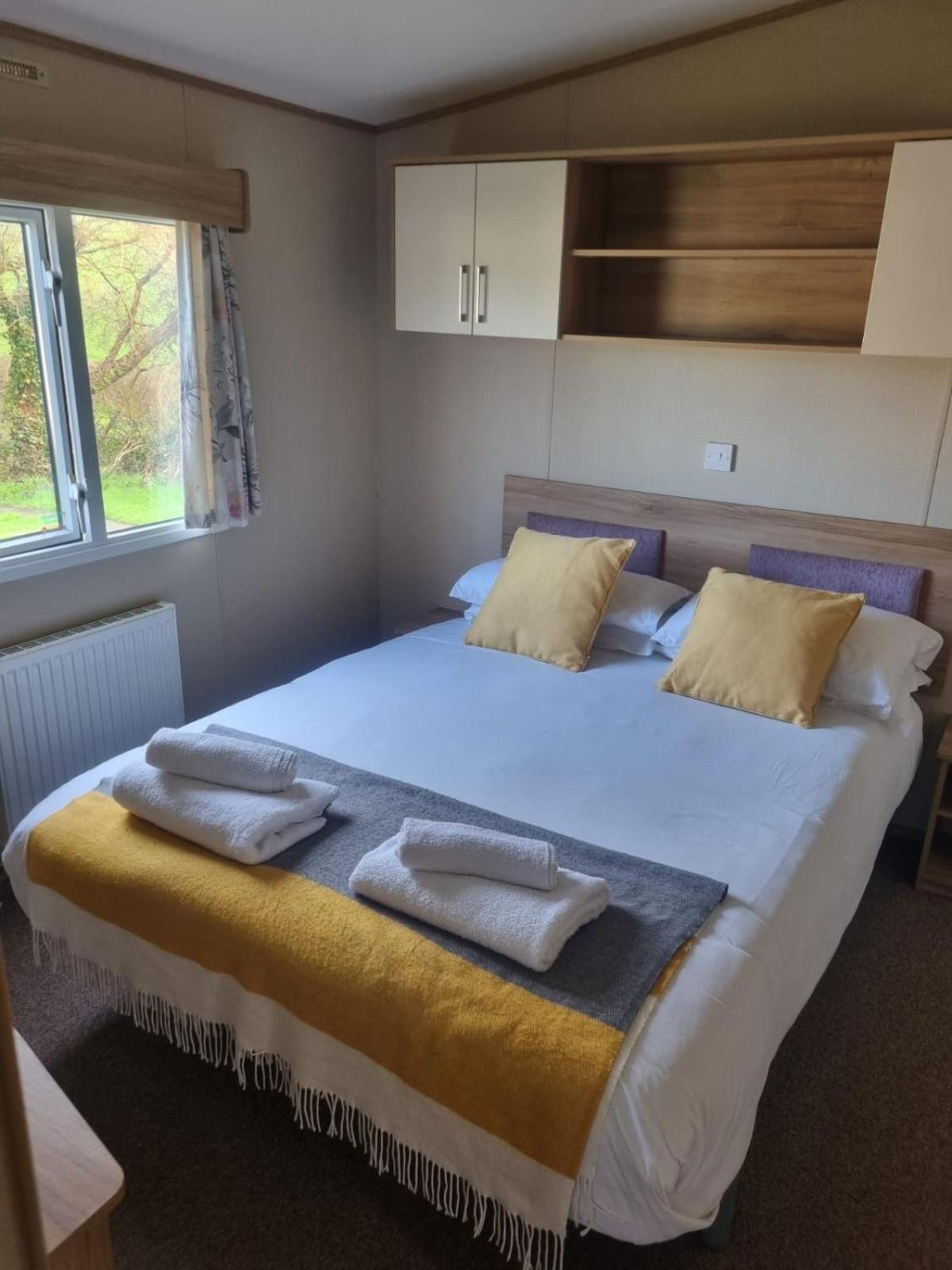 Newquay Bay Porth Caravan - 6 Berth Dış mekan fotoğraf